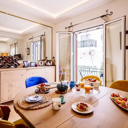 Deviazi 4 - Charming For 2 In The Heart Of The City-5 Minutes From The
