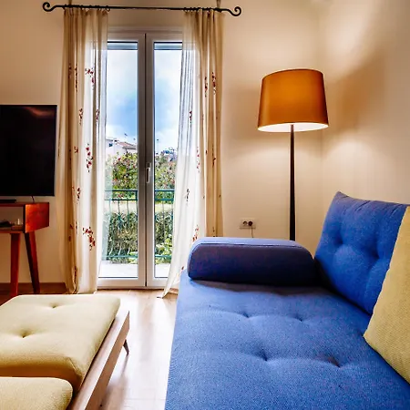 Deviazi 4 - Charming For 2 In The Heart Of The City-5 Minutes From The