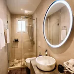 Deviazi 4 - Charming For 2 In The Heart Of The City-5 Minutes From The