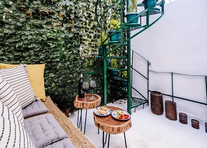 公寓 Deviazi 4 - Charming For 2 In The Heart Of The City-5 Minutes From The 扎金索斯镇