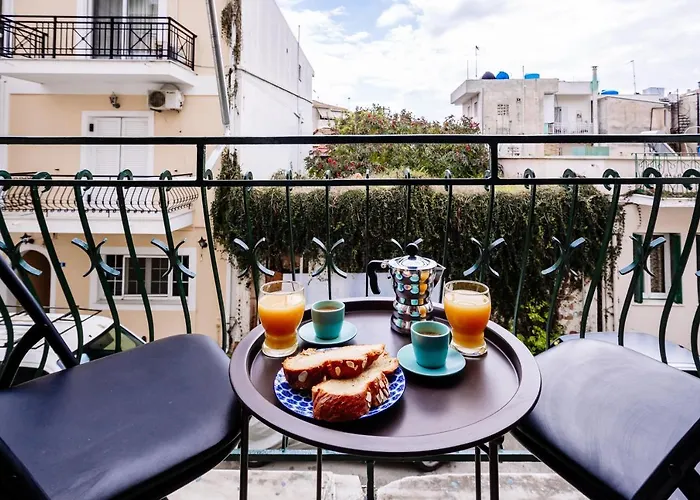 公寓 Deviazi 4 - Charming For 2 In The Heart Of The City-5 Minutes From The 扎金索斯镇
