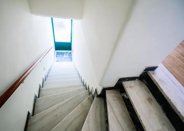 Deviazi 4 - Charming For 2 In The Heart Of The City-5 Minutes From The