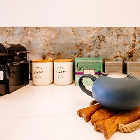 شقة Deviazi 4 - Charming For 2 In The Heart Of The City-5 Minutes From The