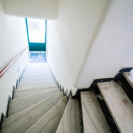 Deviazi 4 - Charming For 2 In The Heart Of The City-5 Minutes From The